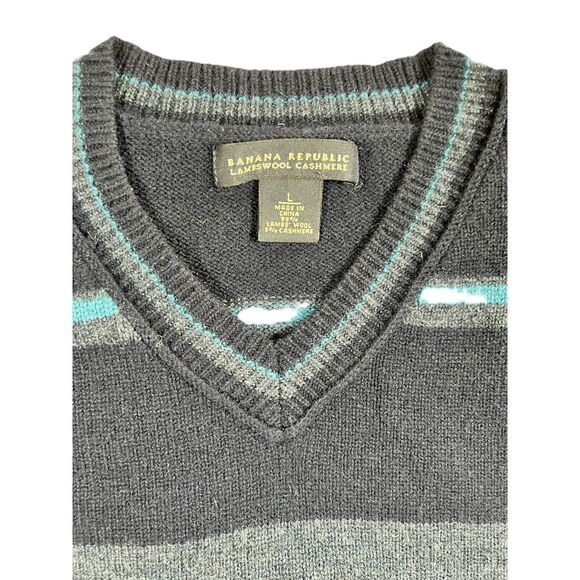 Banana Republic Men's Large Blue Stripe V-Neck Lambswool Cashmere Sweater - Picture 2 of 7